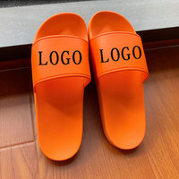 Sandales d'été pour hommes, style claquettes de sport à bout bleu, imprimé tendance, semelle intérieure légère en PVC, claquettes de douche, sandales d'extérieur résistantes à l'usure