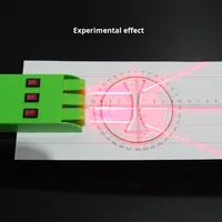 Ensemble d'équipements d'expérimentation optique de géométrie physique pour le collège, lentilles concaves et convexes, prisme triangulaire, exploration de la lumière