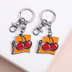 Campione gratuito in lega di zinco carino Kawaii portachiavi arcobaleno lettera portachiavi Logo personalizzato carino rosa smalto morbido altri portachiavi - Product Image 4