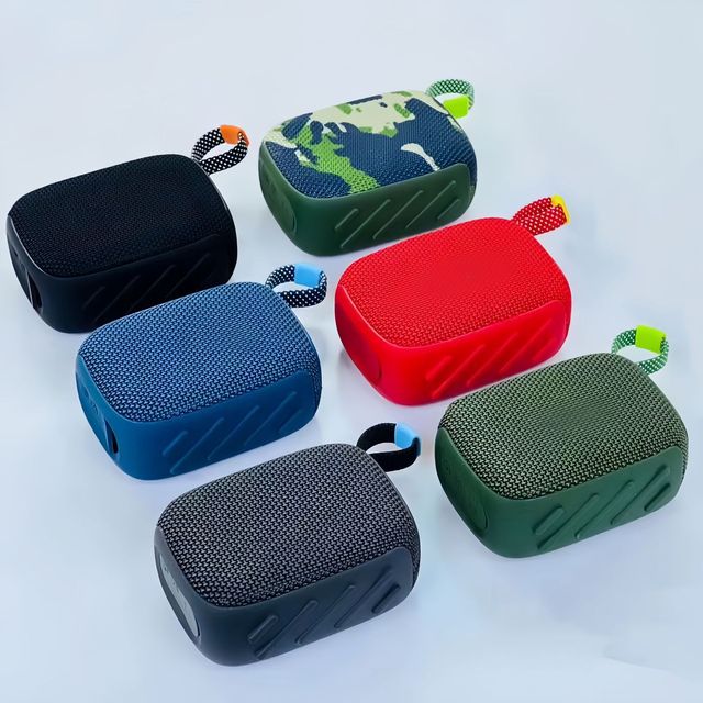 Hot Selling Speaker GO4 Portable Mini Subwoofer Audio System Professional Outdoor Music Player Portable Bluetooth Sound Box