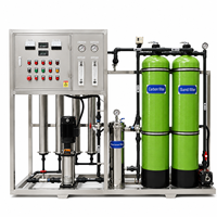 Système de filtration d'eau par osmose inverse à énergie solaire, installation RO portable pour l'alimentation en eau potable des zones éloignées et des villages