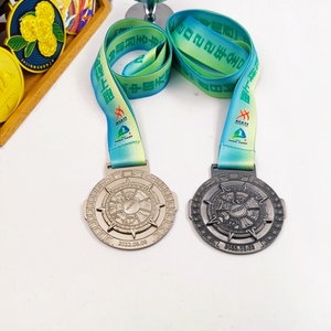 Medallas de Maratón al por Mayor, Fabricantes de Medallas Deportivas de Metal Dorado, Premios de Carrera con Diseños Giratorios, Medallas Personalizadas para Maratón - Product Image 5