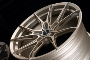 Ruote forgiate di ispirazione Vintage: design classico monoblocco 15-18 pollici per <span class=keywords><strong>Mercedes</strong></span> <span class=keywords><strong>W126</strong></span>, Muscle americani e auto retrò - Product Image 2