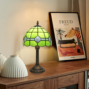 Lampe de table vintage style <span class=keywords><strong>Tiffany</strong></span> avec abat-jour en verre teinté vert, lumière d'ambiance pour la chambre à coucher, décoration de chevet - Product Image 1