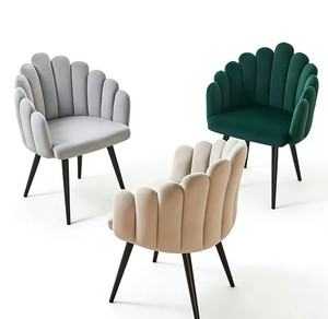 <span class=keywords><strong>Sedia</strong></span> da Pranzo in Velluto dal Design Moderno <span class=keywords><strong>con</strong></span> <span class=keywords><strong>Gambe</strong></span> in Metallo, Resistente ed Ecologica per Arredamento Casa - Product Image 1