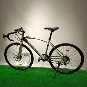 <span class=keywords><strong>Livraison</strong></span> rapide Chinois Usine Bonne Qualité 700c <span class=keywords><strong>Course</strong></span> 21 Vitesse <span class=keywords><strong>Pas</strong></span> <span class=keywords><strong>Cher</strong></span> Peut Oem Personnalisé Disque De Frein Hommes de Vélo Vélo De Route - Product Image 6