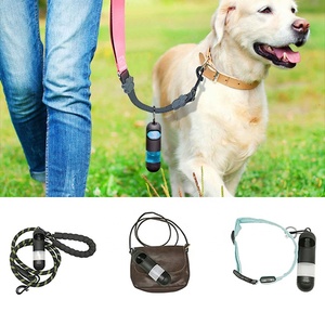 Distributeur de sacs à déjections canines ECO personnalisé avec poignée - Product Image 3