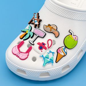 2025 nouveauté mignon en gros personnalisé décontracté dessin animé logo créateur de mode été plage chaussures décoration Pvc pour femmes sabots - Product Image 4