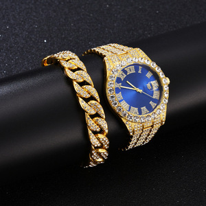 Reloj de Lujo con Incrustaciones de Diamantes, Correa Dorada, Esfera Roja, Reloj de Pulsera de Cuarzo con Diamantes Completos, Logotipo Personalizado, Reloj de Negocios para Hombre - Product Image 2
