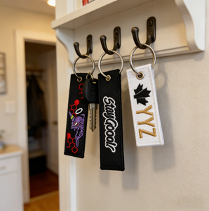 Porte-clés brodé AWELLS, accessoire de mode pour clés, sacs à dos, options légères, style tendance, article cadeau pour la famille - Product Image 4