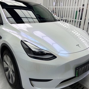 Proveedor de Vinilo PET para Envoltura de Automóviles, Rollo a Granel de Película Blanca Azul Brillante que Cambia de Color, 6.5mil, para Envoltura de Coches, Rollo de Adhesivo - Product Image 1