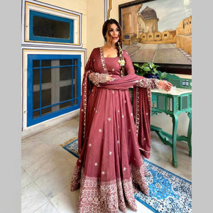 Ensemble de robe Anarkali brodée rose avec dupatta, vêtements ethniques pour femmes pour mariage, fête, Diwali - Product Image 6