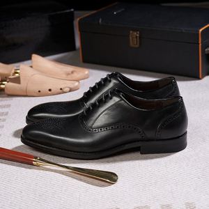 Zapatos Oxford Clásicos de Negocios para Hombre, Transpirables, Antideslizantes, Ligeros, Formales, para Oficina, Boda, Banquete, Otoño, con Diseño de Grafiti - Product Image 4