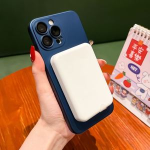 เคสชาร์จโทรศัพท์แบบแม่เหล็กไร้สายสำหรับ iPhone 16 15 PRO MAX 14 13 12 11ฝ้าเลนส์กระจกกันกระแทก - Product Image 6