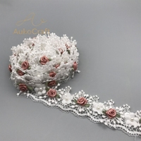 Ruban de dentelle en polyester soluble dans l'eau, motif floral moelleux, exquis, 3D, fait main, orné de perles, pour robe de mariée pour enfants