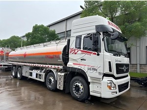 Camion-citerne à essence spécial très apprécié sur le marché, capacité 15m³-28m³, véhicule de transport de carburant spécial pour stations-service, camion-citerne à huile 8x4 - Product Image 5