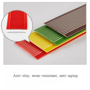 Direttamente dal produttore antiscivolo a forma di L protettore del bordo della scala di gomma Custom Cut passo battistrada per gli angoli delle scale - Product Image 5