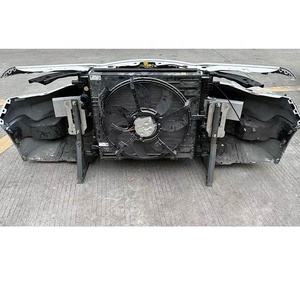 La faccia anteriore originale dell'auto è dotata di una staffa della ventola del radiatore. Per paraurti <span class=keywords><strong>Alfa</strong></span> <span class=keywords><strong>Romeo</strong></span> Giulia - Product Image 5