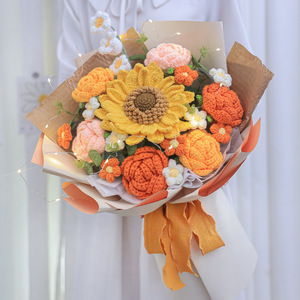 Ramo Grande de Flores de Crochet Hechas a Mano 2026, Rosas y Convallarias, Nuevo Diseño Creativo de Lana y Algodón, Regalos de Boda y Cumpleaños, Flores Artificiales - Product Image 1