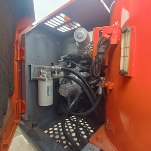 รถขุด Hitachi Zaxis 120-3G ปี 2023 ชั่วโมงการทำงานต่ำ รถขุดดินแท้ 12 ตัน สำหรับงานก่อสร้าง - Product Image 5