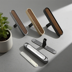 <strong>Diffuser</strong> Wood <strong>Car</strong> Interior Wooden Fragrance Air Conditioner Luxury Solid Design Private Labels Brand OEM Factory Wholesale - Product Image 3