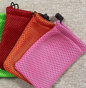 Sacchetti di borsa su misura all'ingrosso della maglia con il cordone, piccola borsa di stoffa, sacchetto di regalo della griglia di colore solido - Product Image 3
