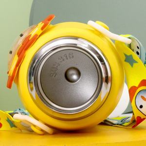 زجاجة ماء جديدة للأطفال بتصميم كرتوني لطيف مع جدار مزدوج وقش، مصنوعة من الفولاذ المقاوم للصدأ - Product Image 6