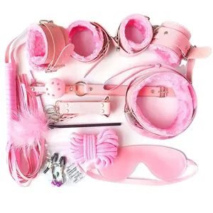 10 pz/set prodotti del sesso esotico gioco per adulti Bondage in pelle kit BDSM manette giocattoli del sesso frusta Gag coda Plug BDSM giocattoli del sesso per adulti