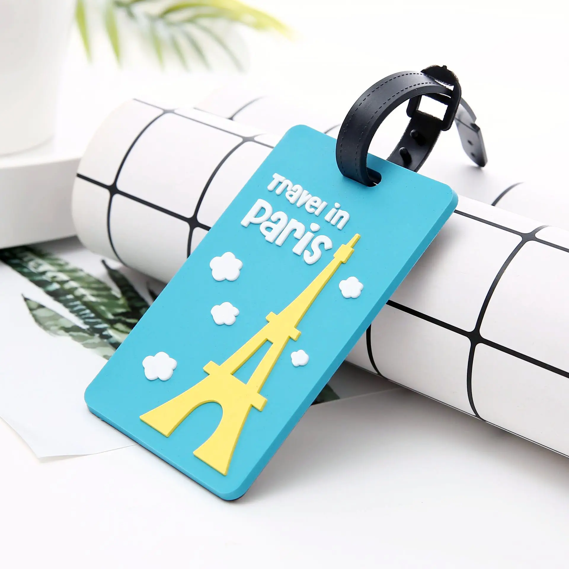 Etichetta per bagagli da viaggio in PVC morbido MOQ personalizzato personalizzato OEM stampa goffrata 3D etichetta per appendere i bagagli con Logo personalizzato per valigia