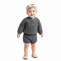 Pull-over en tricot doux tendance pour enfants, fabrication directe d'usine, tenue décontractée pour l'automne et l'hiver, logo personnalisé OEM, ensembles pour bébés garçons