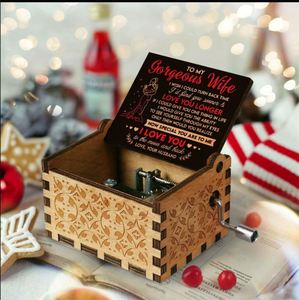 Boîte à musique en bois à manivelle carrée exquise, très vendue, pour cadeau d'anniversaire ou de festival - Product Image 2