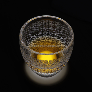 Verre à whisky japonais design chrysanthème 8.5 oz forme de baril K9 verre de cristal gravé gobelet à whisky cadeau pour hôtel de mariage - Product Image 3