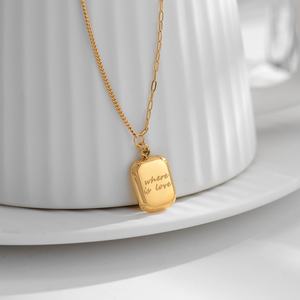 สร้อยคอแฟชั่นสแตนเลสสตีลแบบกำหนดเองขายส่งจากโรงงาน จี้ห้อยคอรูปทรงบล็อก ของขวัญสำหรับผู้หญิง - Product Image 3