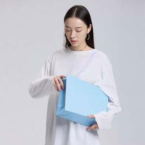 Bolsa de Papel Elegante Premium para Compras, Azul y Marrón, Bolsa de Regalo con Asa, Logotipo Ecológico, Bolsa de Almacenamiento para Tiendas de Ropa con Hilo Hilado - Product Image 6