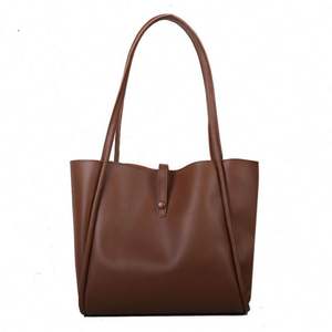 Sacs à main et sacs fourre-tout pour femmes, nouveau sac pour femme, sac fourre-tout simple, grande capacité, sac à bandoulière tendance pour l'hiver R2193 - Product Image 5