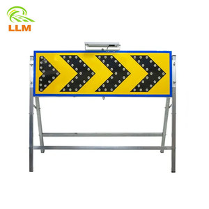 Nhà máy tùy chỉnh năng lượng mặt trời Powered xách tay dấu hiệu giao thông LED mũi tên Board dấu hiệu xây dựng đường làm việc hướng dấu hiệu - Product Image 3