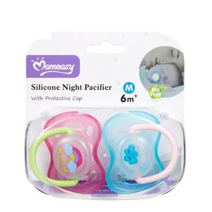 Momeasy BPA libre 2PK bebé chupete noche chupete luminoso chupete de <span class=keywords><strong>silicona</strong></span> que brilla en la oscuridad chupete tipo fisiológico - Product Image 1