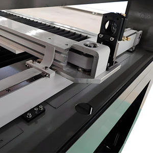 Structure de table de base de machine-outil CNC à haute rigidité pour la découpe des métaux <span class=keywords><strong>avec</strong></span> assemblage axe Z et <span class=keywords><strong>portique</strong></span> coulissant - Product Image 5