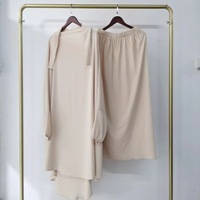 Vente directe usine Nouvelle robe Abaya modeste du Moyen-Orient Ensemble deux pièces Robe et pantalon à poches latérales à rabat Costume à capuche en pur polyester