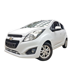 Chevrolet Spark FC755442 Hatchback 2015 Usado, Auto Urbano de Bajo Consumo, Fácil de Conducir, Asientos de Cuero, Pantalla Táctil, Euro IV - Product Image 1