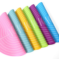 Tapis de cuisson rond en silicone avec échelle de mesure, antidérapant, pour la décoration de gâteaux, le pétrissage et l'étalage de la pâte, pour la cuisine et la pâtisserie