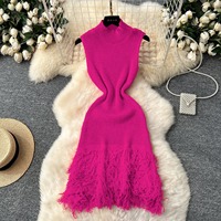 T26226 Boutique 2026 Fournisseur de Vêtements Tendance Robe Mini Femme Tricotée à Pompons Col Roulé Sans Manches Élégante Décontractée