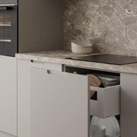 Système d'armoires de cuisine haut de gamme sur mesure, îlot en bois cannelé, meubles de cuisine modernes pour une solution complète de la maison