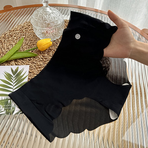 Ropa Interior Femenina al por Mayor, Bragas Sin Costuras para Mujer, Bragas Invisibles de Seda de Hielo Ultrafinas, Transpirables y Sexys - Product Image 1