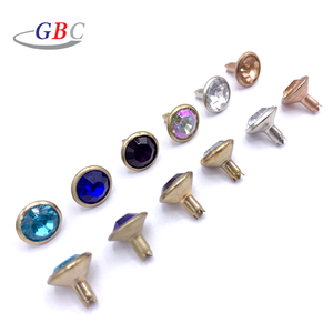 Vente en gros de boutons à rivets en laiton sans nickel GBC ND01 avec strass pour vêtements en cuir, chaussures, sacs - Product Image 4