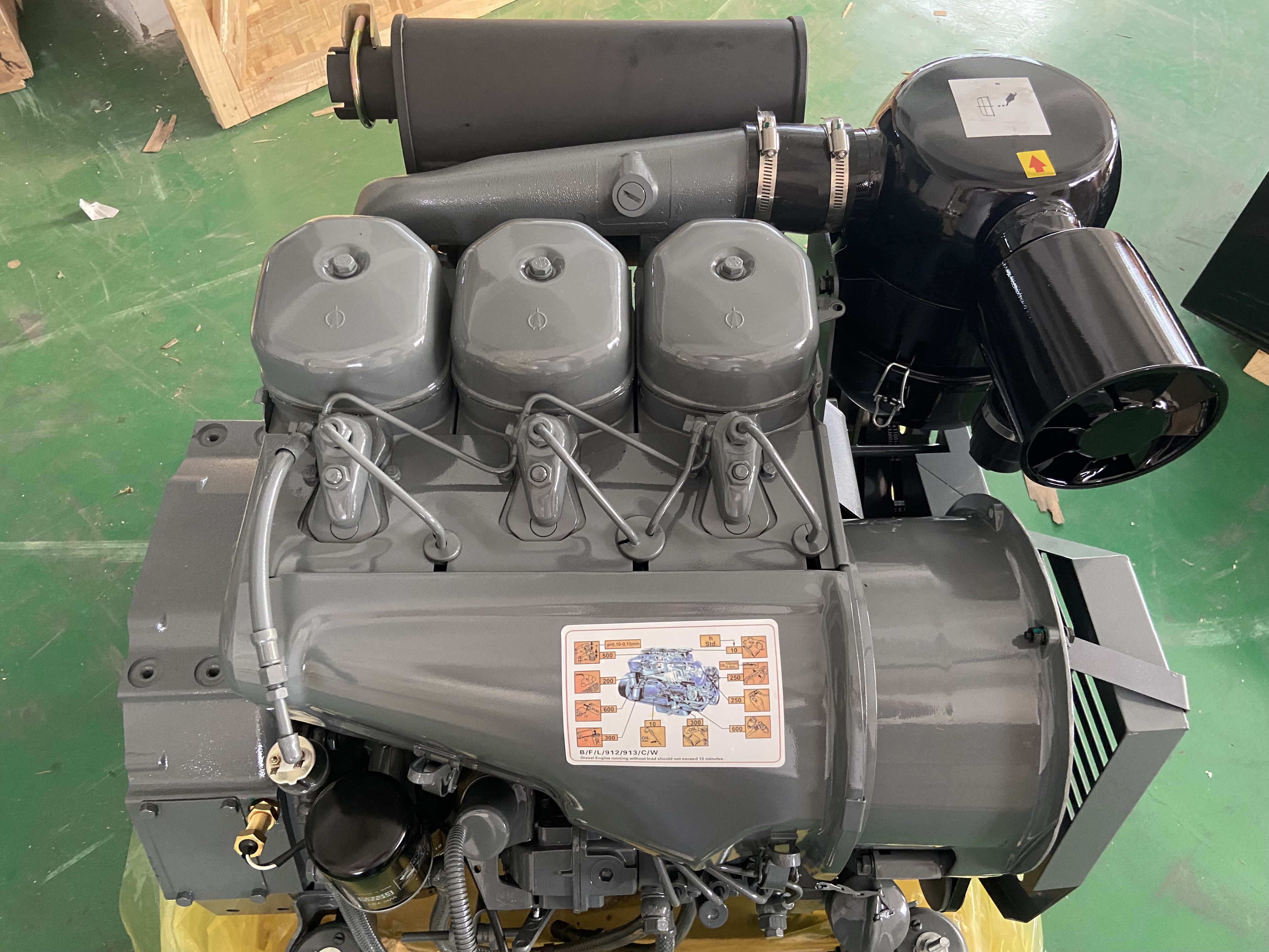 40HPモーター3気筒空冷ディーゼルエンジンF3L912| Alibaba.com