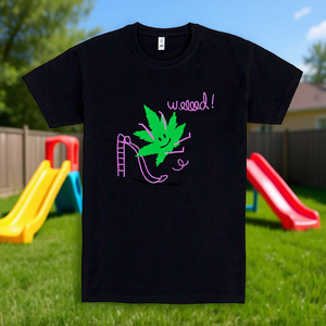 T-shirt Weed Leaf Sliding Down Slide noir pour adulte unisexe, vêtement promotionnel - Product Image 3