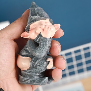 Figuras de Enanos Extraños, Creativas, para <span class=keywords><strong>Jardín</strong></span> y Pequeñas Figuras Decorativas para Fiestas, Artesanías de Resina, Decoración del Hogar - Product Image 5