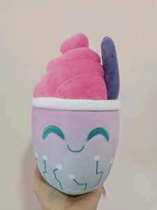 Jouet en peluche adorable de tasse de promotion de boulangerie personnalisé en forme de gâteau de poupées de <span class=keywords><strong>série</strong></span> gommeuse personnalisées pour jouets d'animaux en peluche de lait de crème glacée - Product Image 2