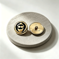 Boutons en alliage de zinc personnalisés de luxe CF, vente en gros, quincaillerie métallique pour vêtements, accessoires de confection, prix d'usine
